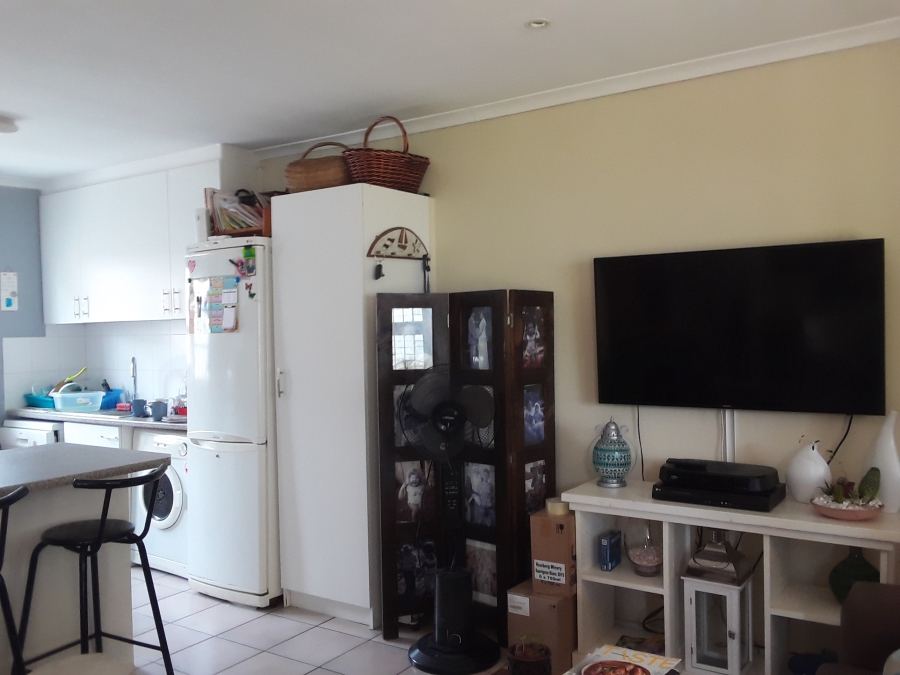 2 Bedroom Property for Sale in Goedemoed Western Cape